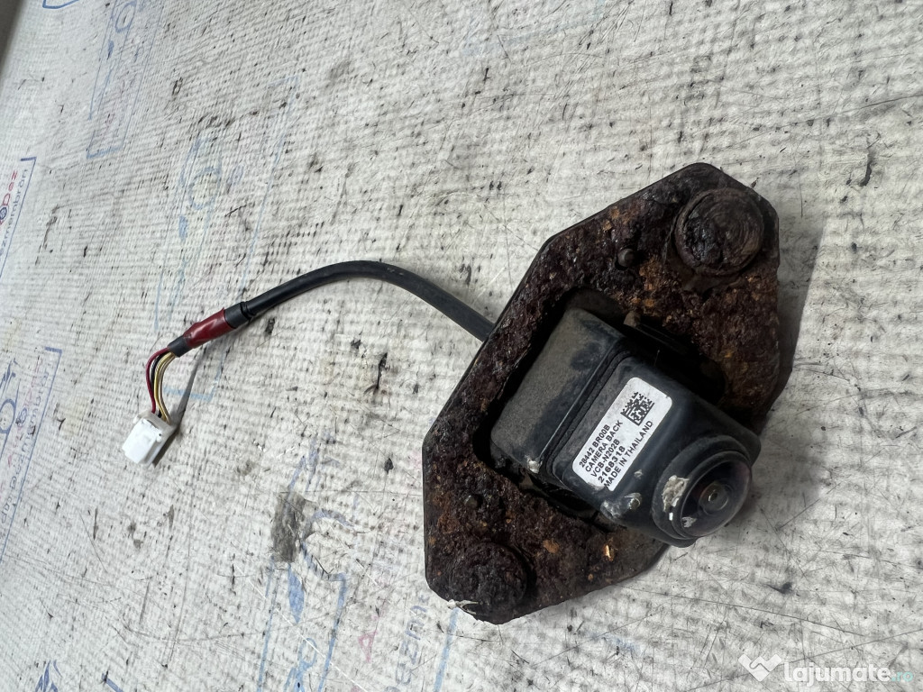 Camera marsarier Nissan Qashqai+2 2012