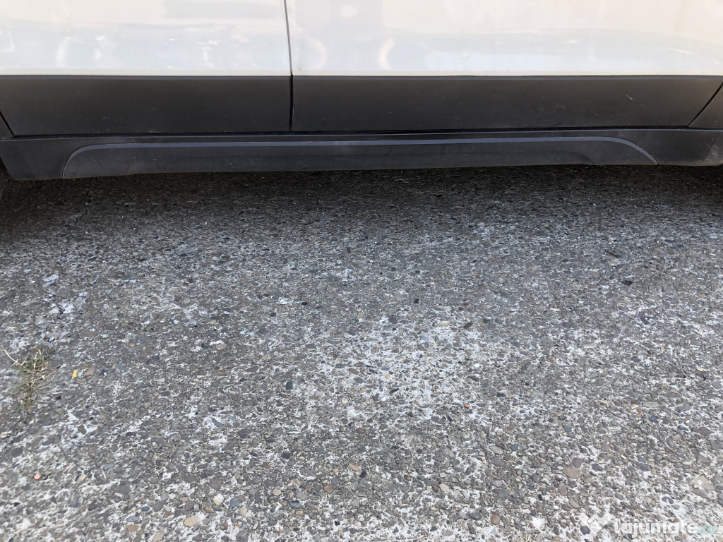 Prag dreapta plastic Suzuki SX4 1.6 Benzina 2015