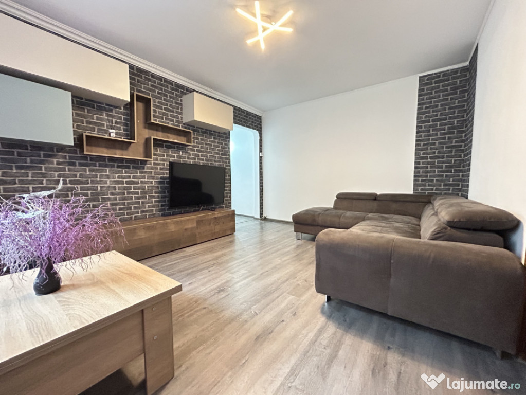 Apartament 3 camere Tomis Nord - 2 locuri parcare - central?