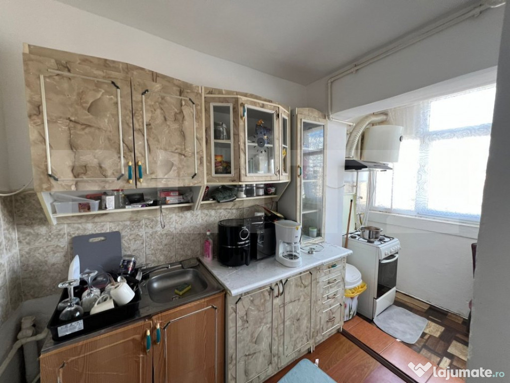 ???? De vânzare: Apartament 2 camere decomandat – Zona Pl