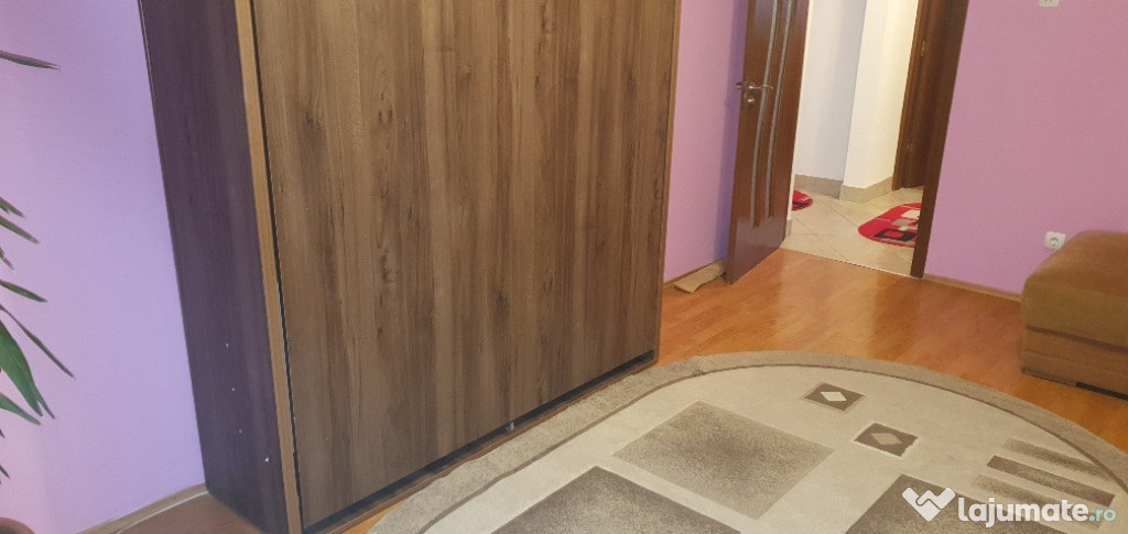Apartament de inchiriat in Roman