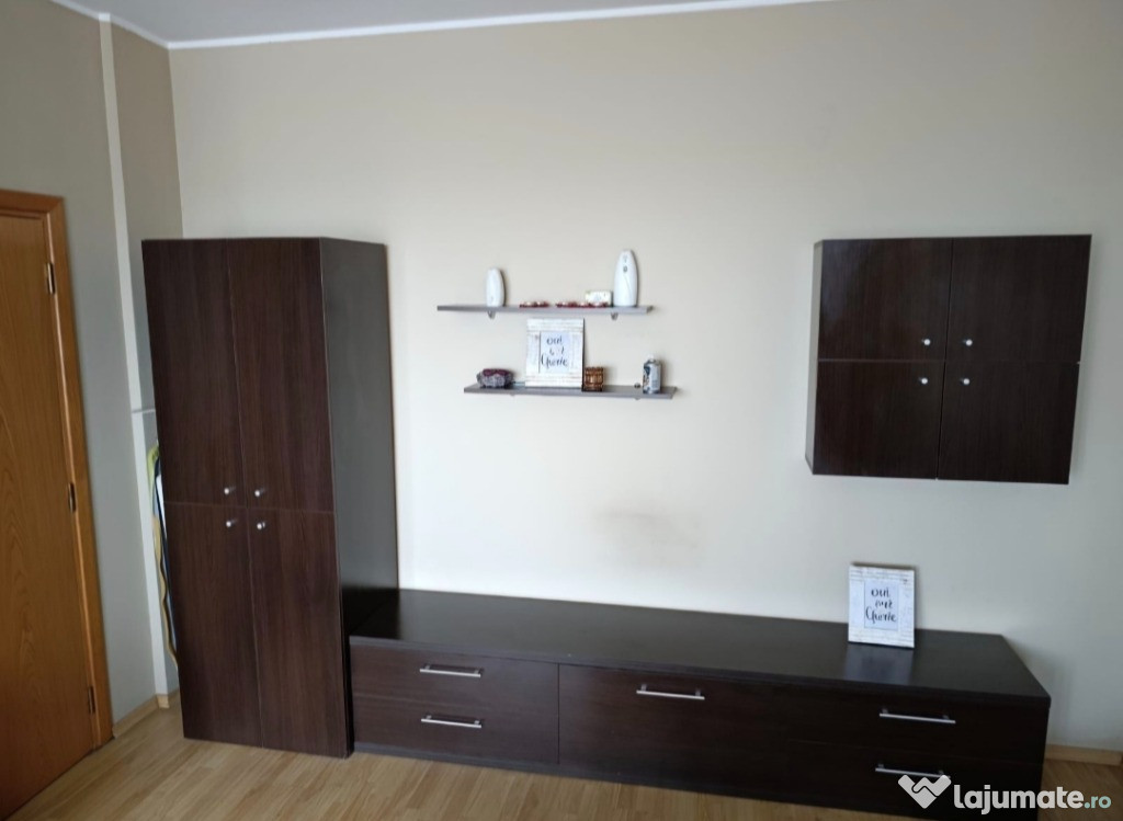Mobila sufragerie, comoda tv, dulap
