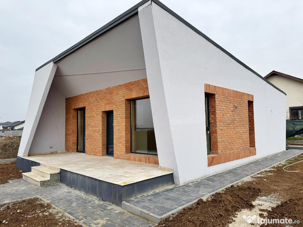 Casa individuala ~ 3 camere 2 bai ~ teren 325mp