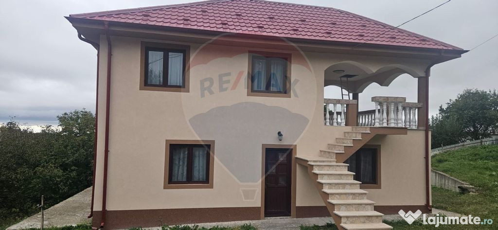Casă / Vilă cu 6 camere de vânzare