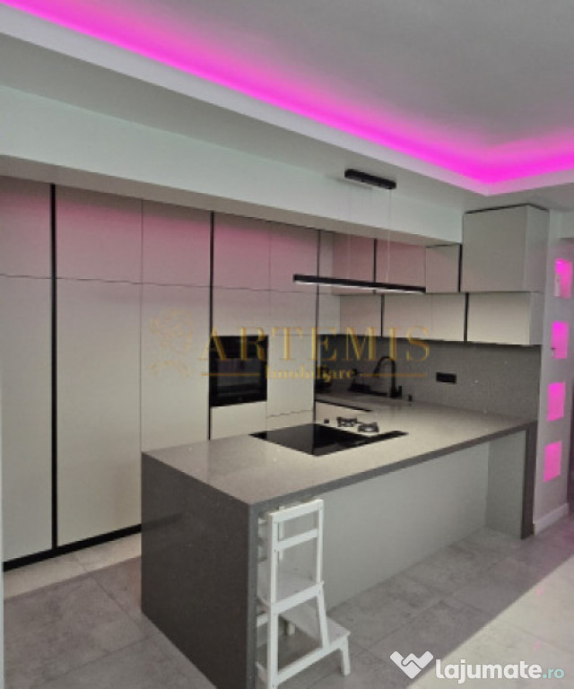 Apartament 3 camere, Lux, 94 mp., zona ISU