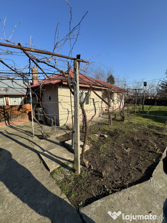 Casă cu teren 1350 mp, Dridu, Ialomița