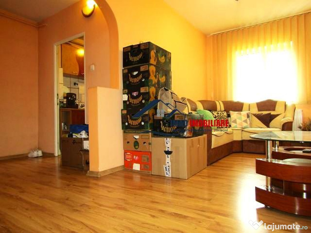 Parter, 4 camere! apartament in Targoviste - Micro 12, zona