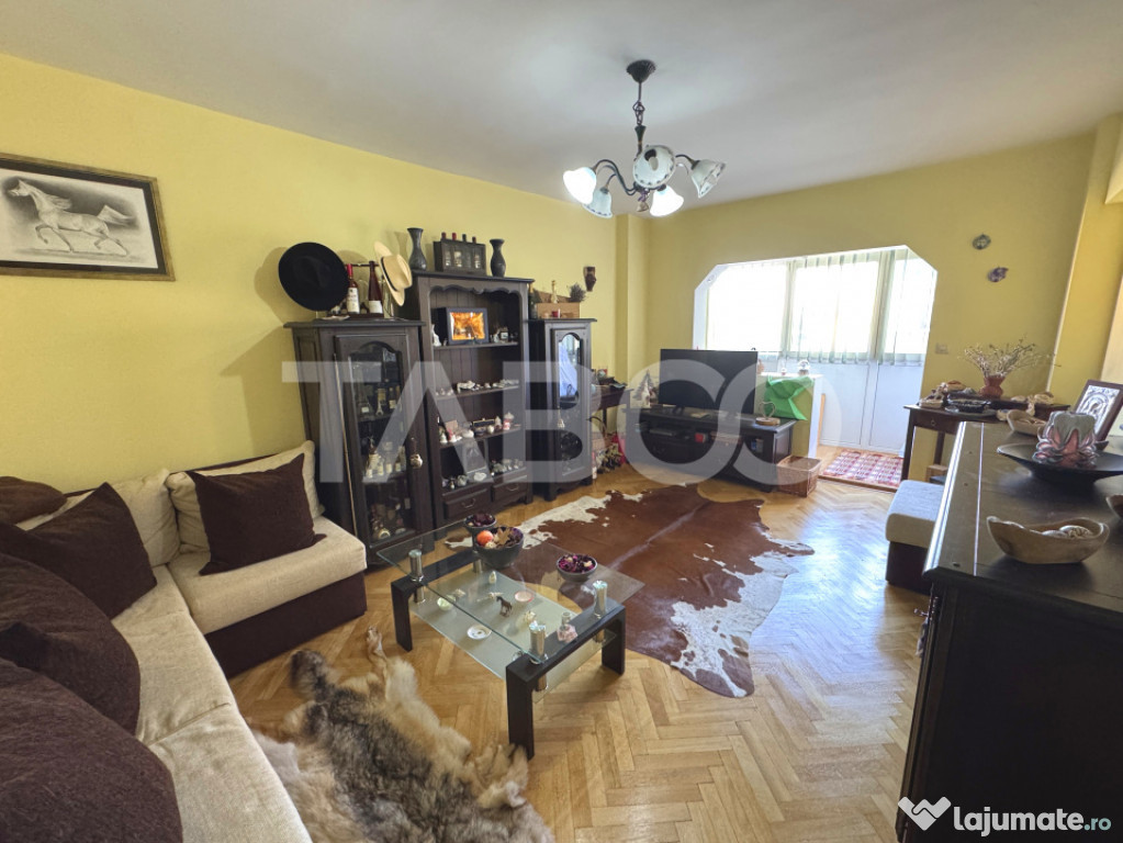 Apartament decomandat 3 camere 69 mpu balcon logie pivnita R