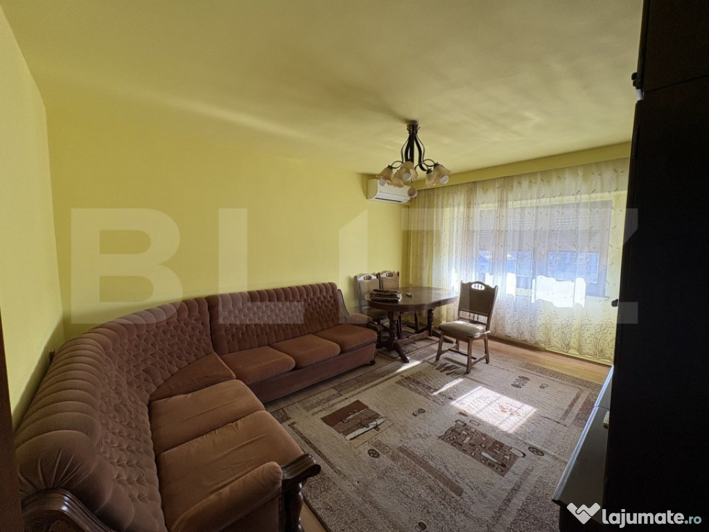 Apartament 3 camere decomandat – parcare & aer condiționa
