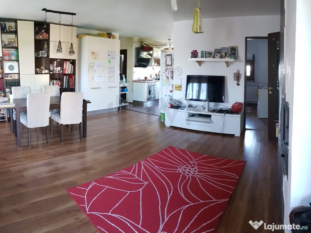 Apartament 4 Camere Erou Iancu Nicolae