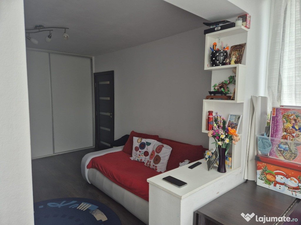 Apartament 2 camere, centru nou, (Faget)