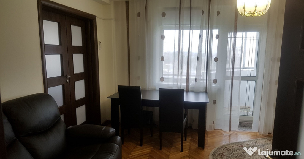 P-ta Constitutiei - 3 Camere - Centrala - AC - Parcare - 2xB