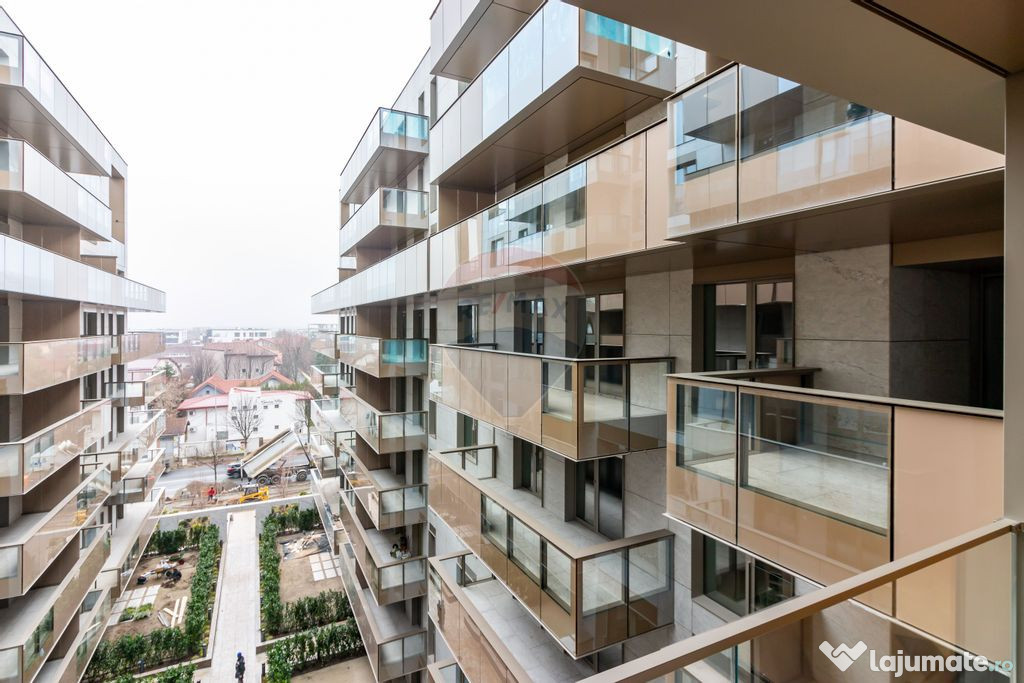 Apartament 3 camere de vânzare – Cortina 126, Bd. Erou...