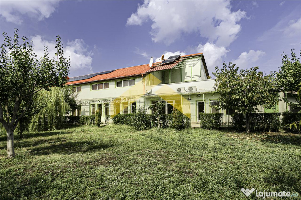 Casa 1000 mp si hala de Zadareni
