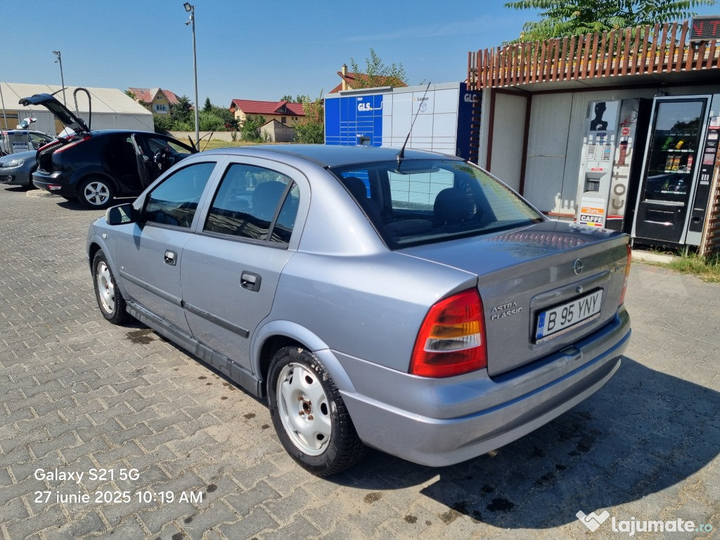 De vanzare opel astra g 1,4 bezina an 2009