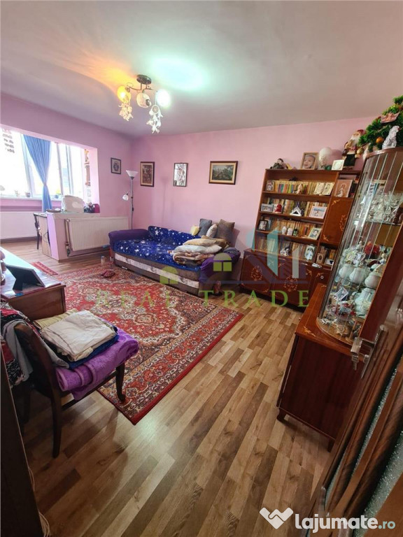 Apartament 2 camere decomandat Astra Carpatilor