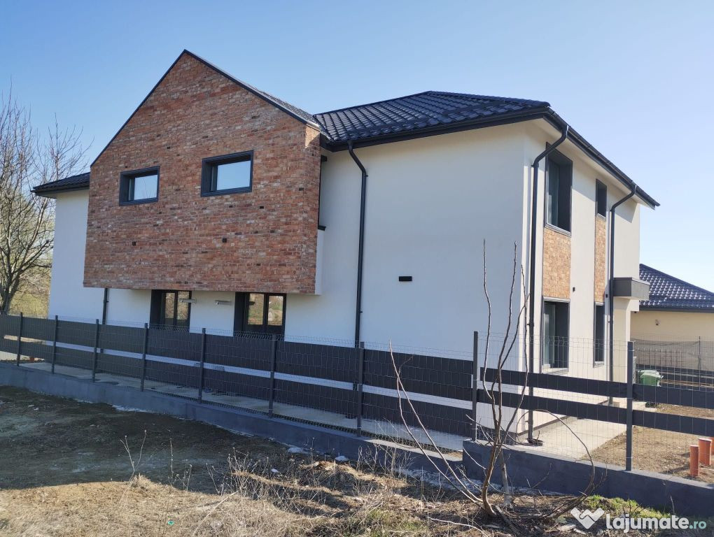 Descoperă eleganța și confortul unui duplex premium !