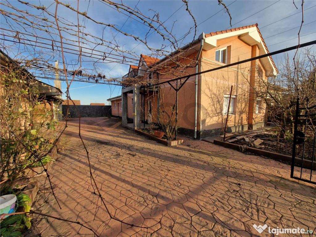 RECO casa 7 camere Bors