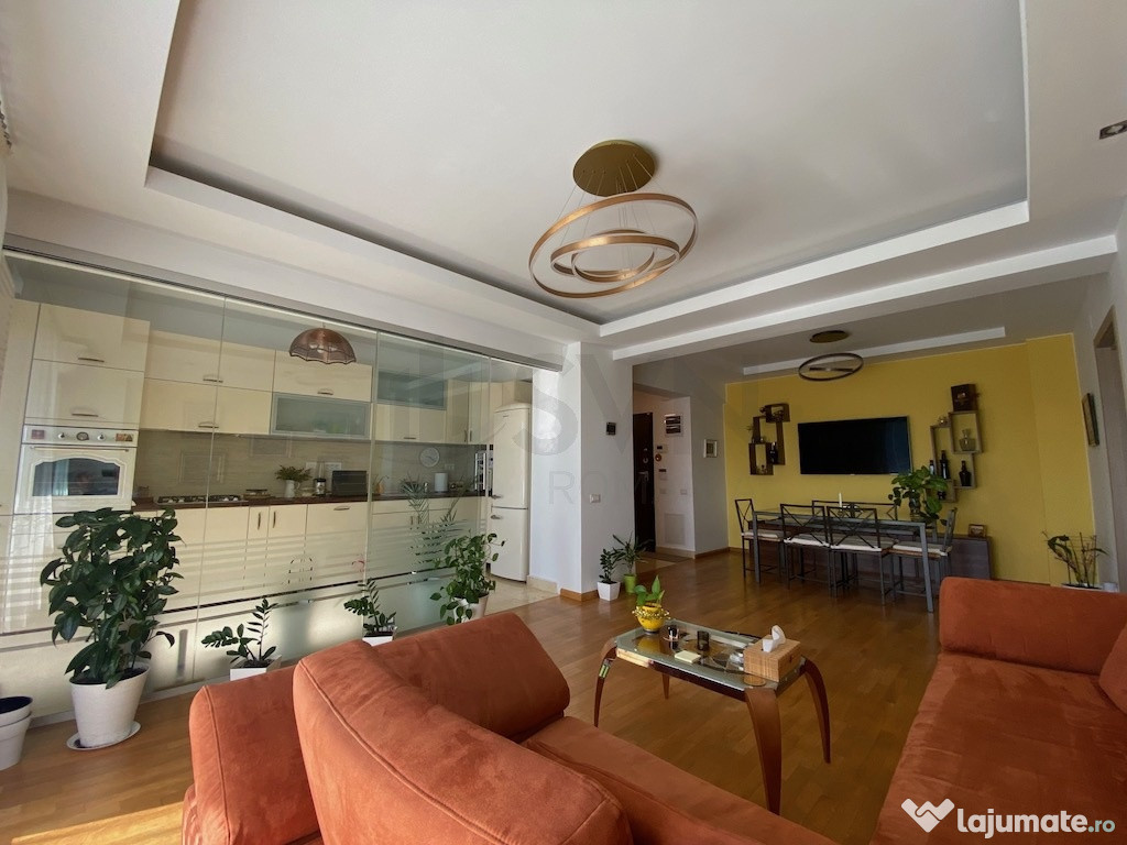 Apartament 3 camere - mobilat -2 parcari incluse
