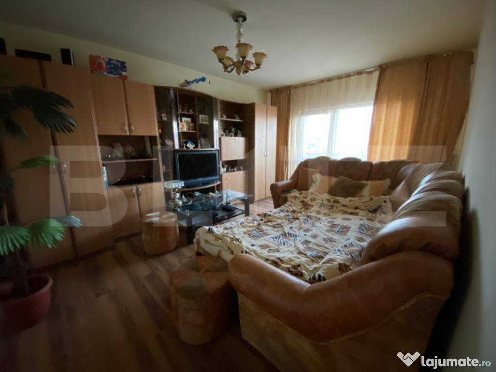 Apartament 3 camere, 64 mp, zona strazii Fabricii de Zahar