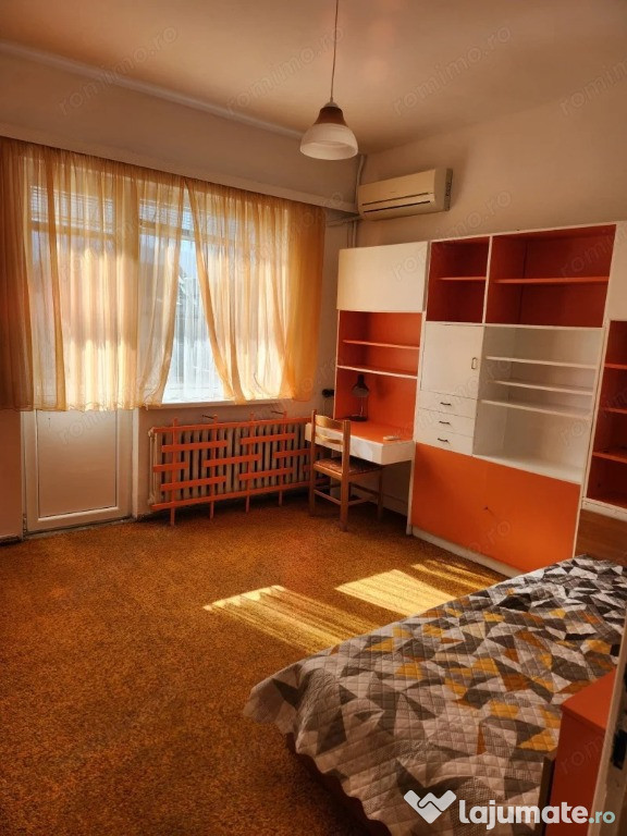3 camere in zona Circumvalatiunii