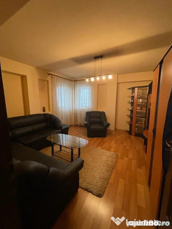2 camere in zona Complex