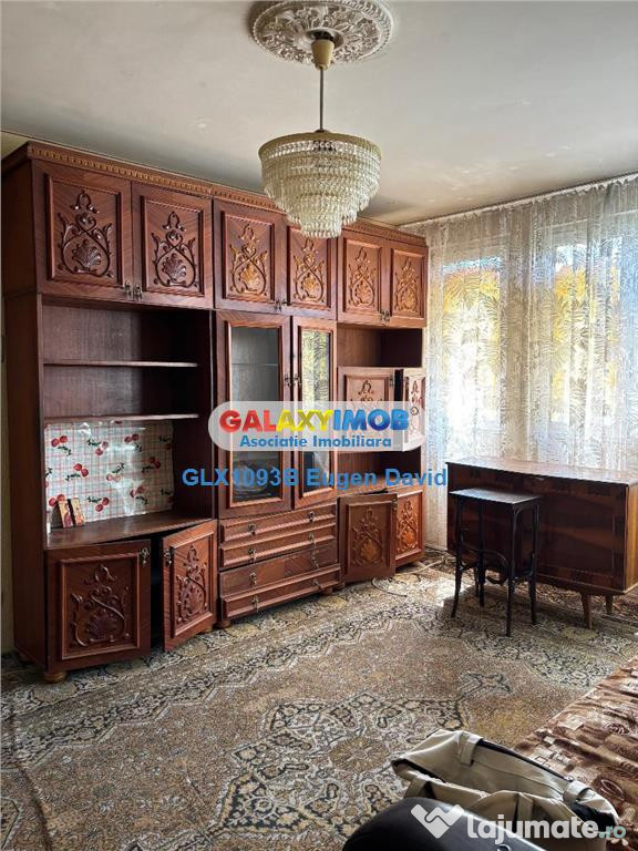 Ferdinand - Avrig, Metrou Obor, bloc reabilitat, liber
