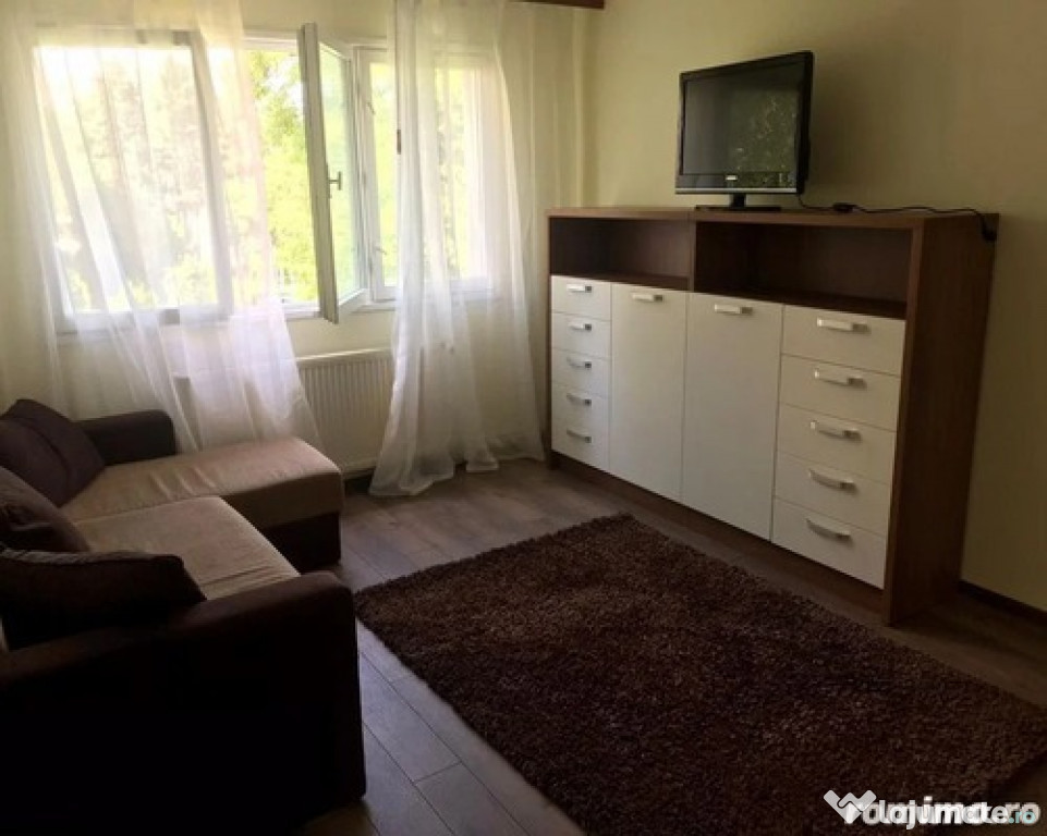 1 camera in zona Complexului Studentesc