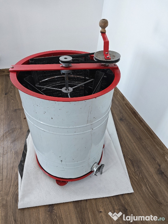 Vand centrifuga apicola