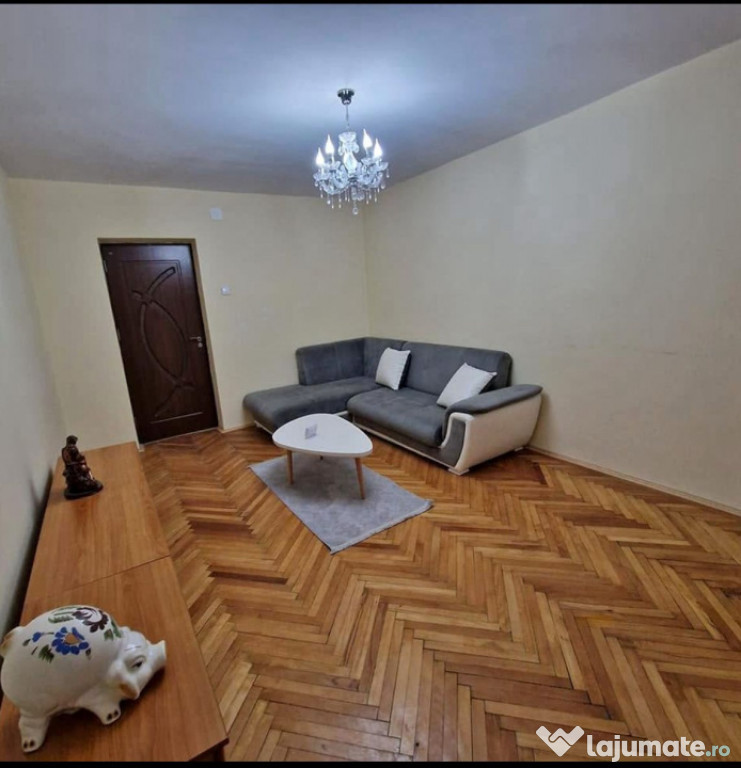 Apartament 3 camere decomandat, 73mp, zona Craiovita Orizont