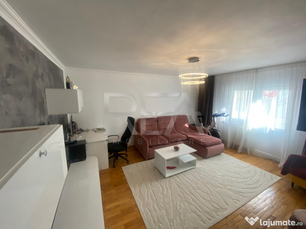 3 Camere Sebastian
