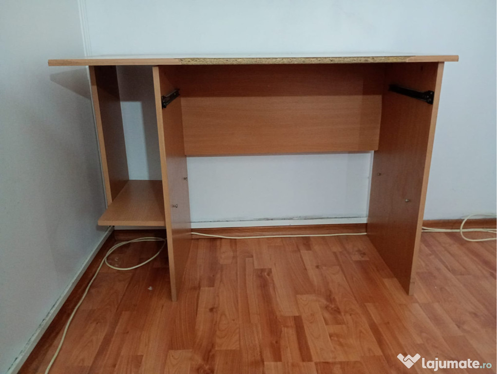 Birou din lemn și pal fără defecte