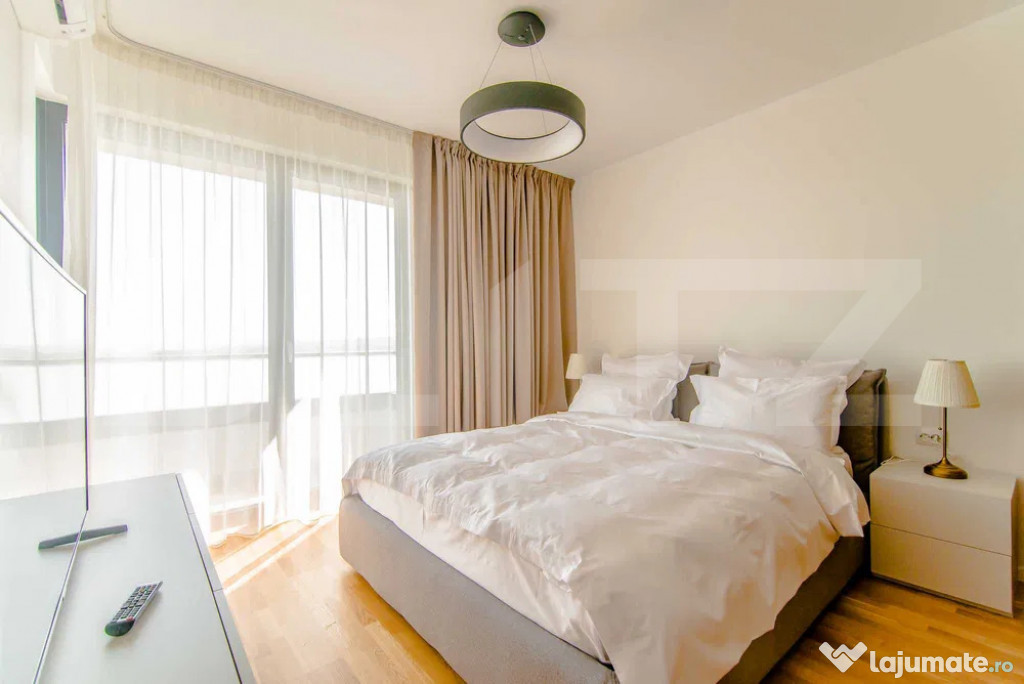 Apartament lux cu o camera, decomandat, parcare, zona Iul