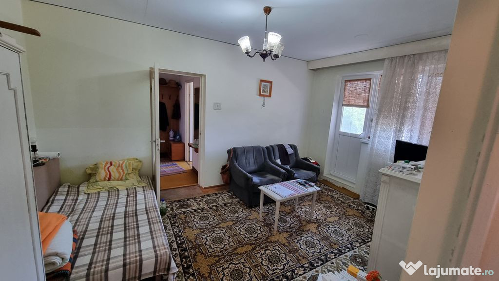 Dacia ceasuri-apartament 2 camere cf 1 cu gaze