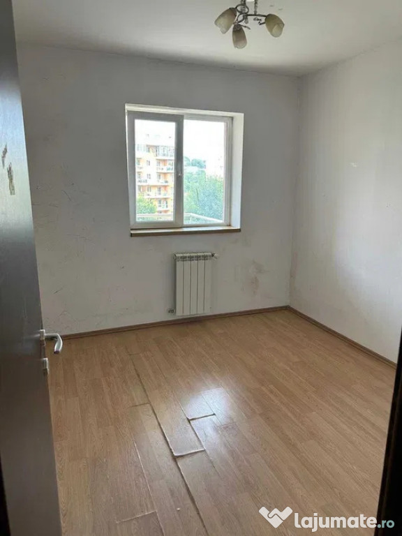 APARTAMENT 2 CAMERE, OPEN SPACE, TATARASI, ETAJ INTERMEDIAR,
