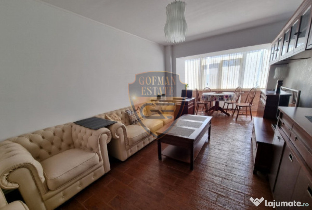 Apartament 4 camere, etaj 2/4, zona Delfinariu