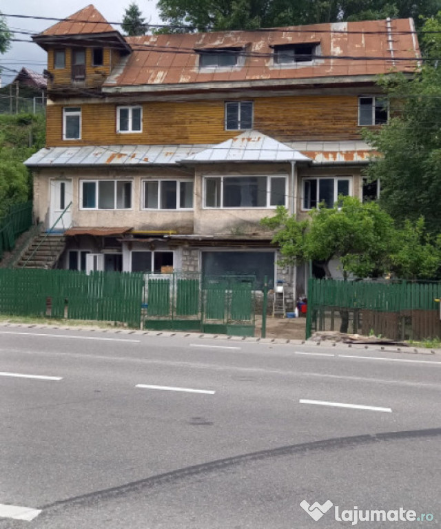 Imobil (constructie+ teren), pozitionare stradala, Sinaia,