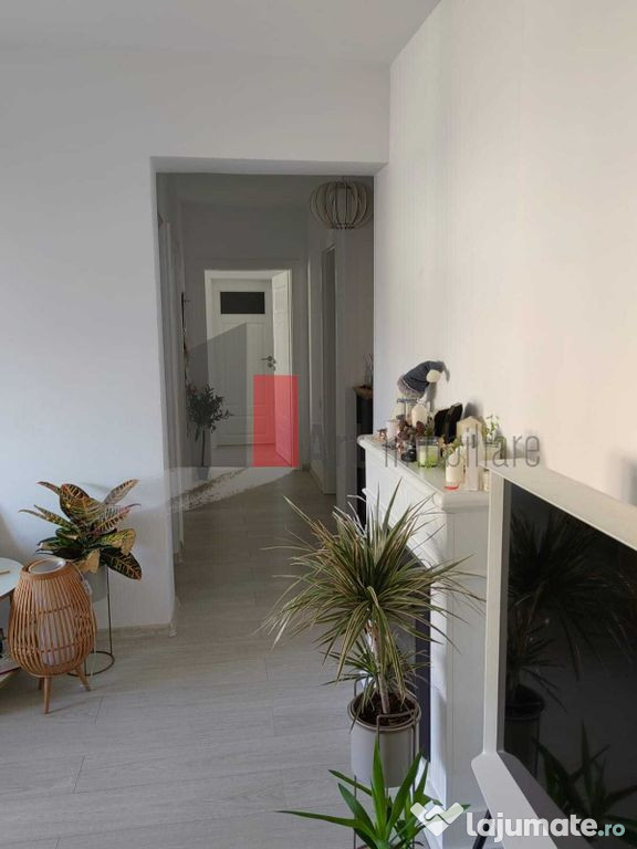 Ofer spre inchiriere apartament 3 camere Militari Residen...