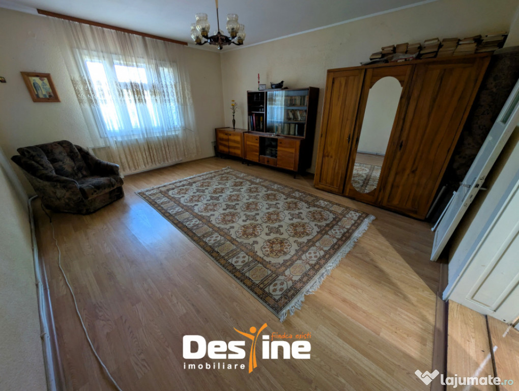 Apartament 1 cameră la casă, 280 mp Teren - Fălticeni, St