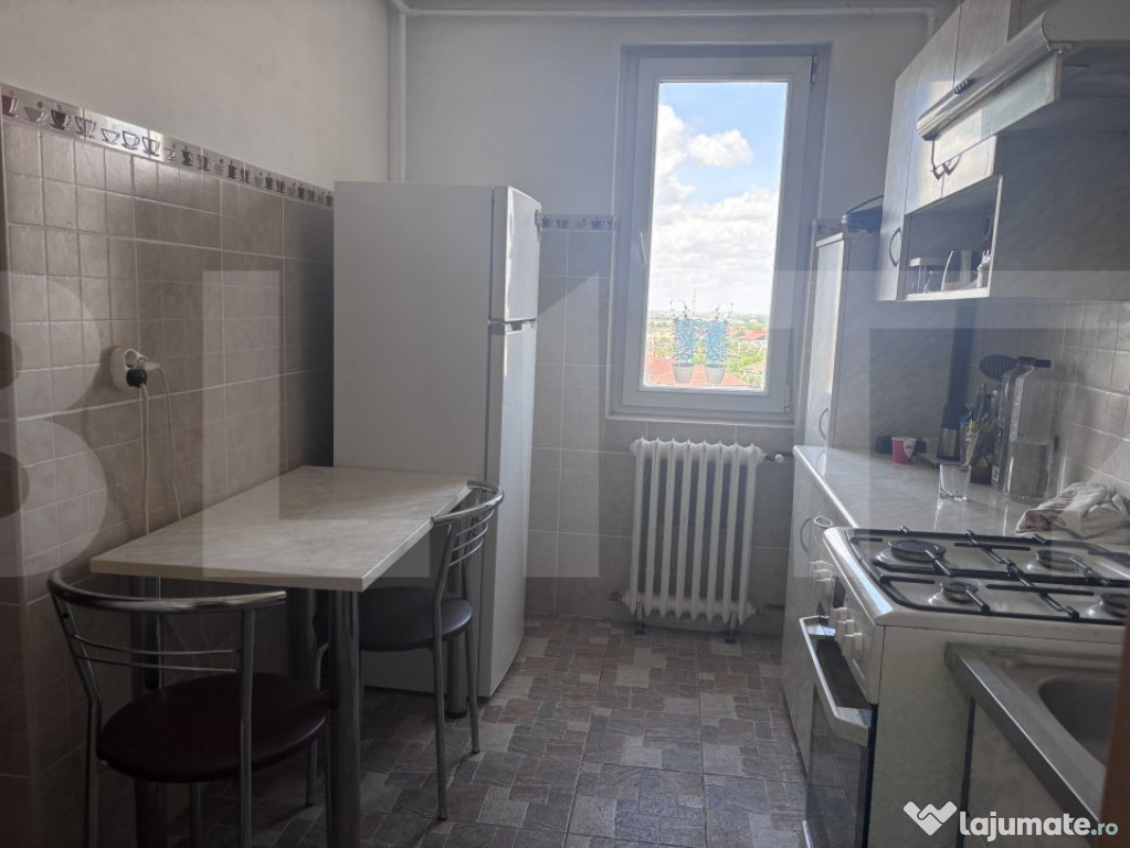 Apartament cu 2 camere – Zona Cetății, etaj 10 cu lift