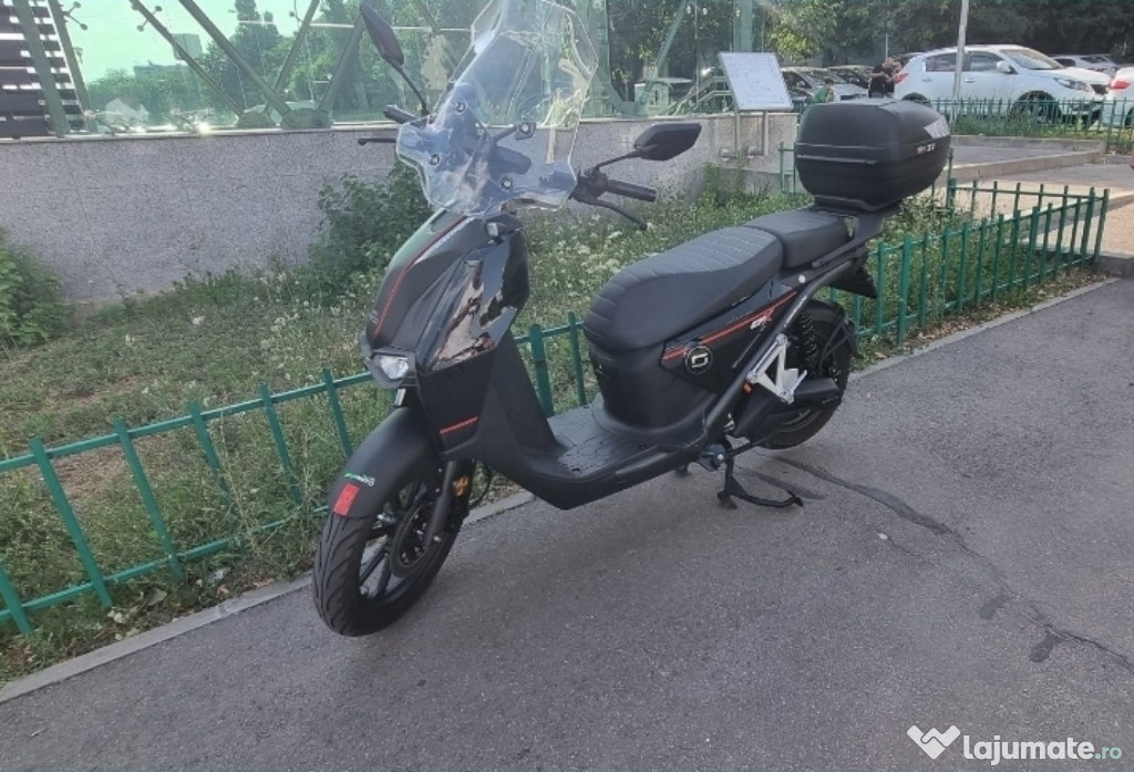 Scuter Electric SUPER SOCO CPX