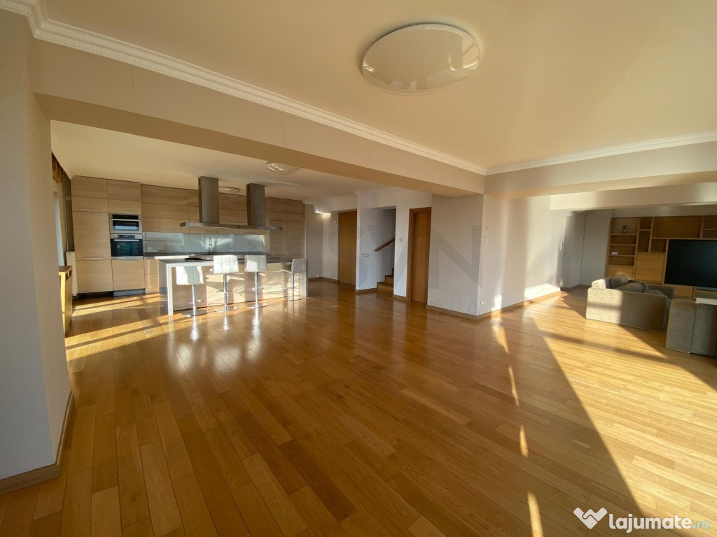 Apartament tip duplex Upground I 4 camere I View spectaculos