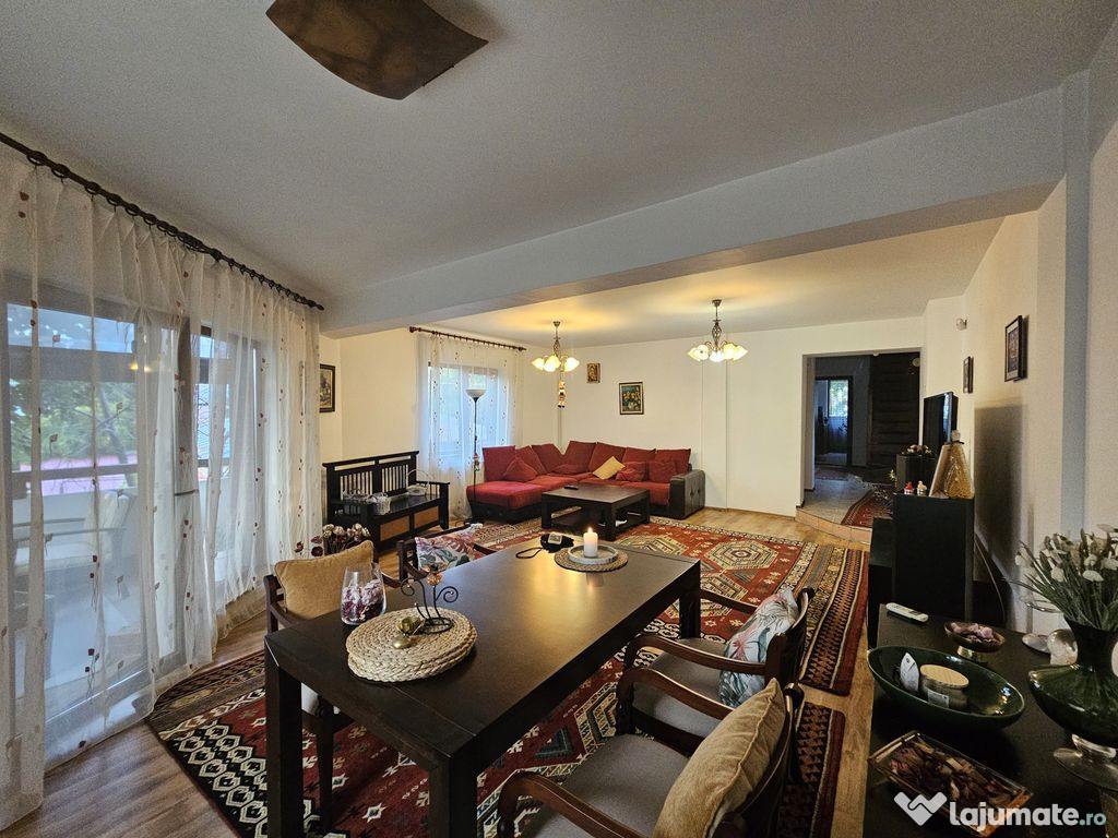Casa 6 camere 300mp utili curte 430mp sector 4 Zona Luica...