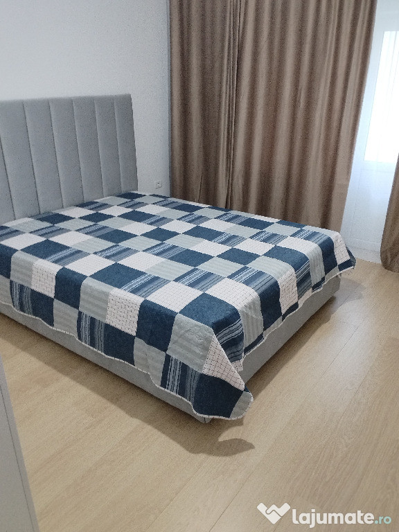 Inchiriez apartament 4 camere in techirghiol