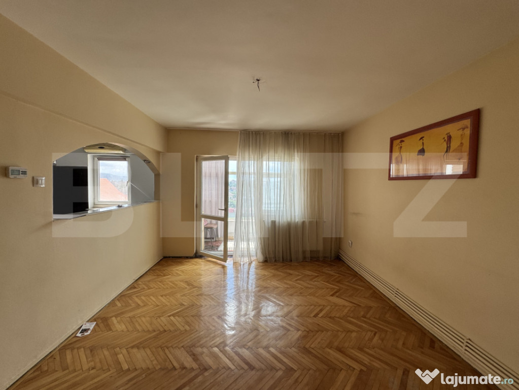 ???? Apartament cu 4 Camere, Ultracentral – Simeria ??????