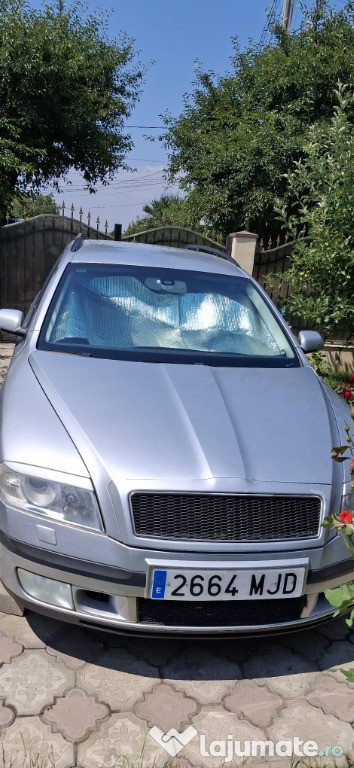 Vând Skoda Octavia