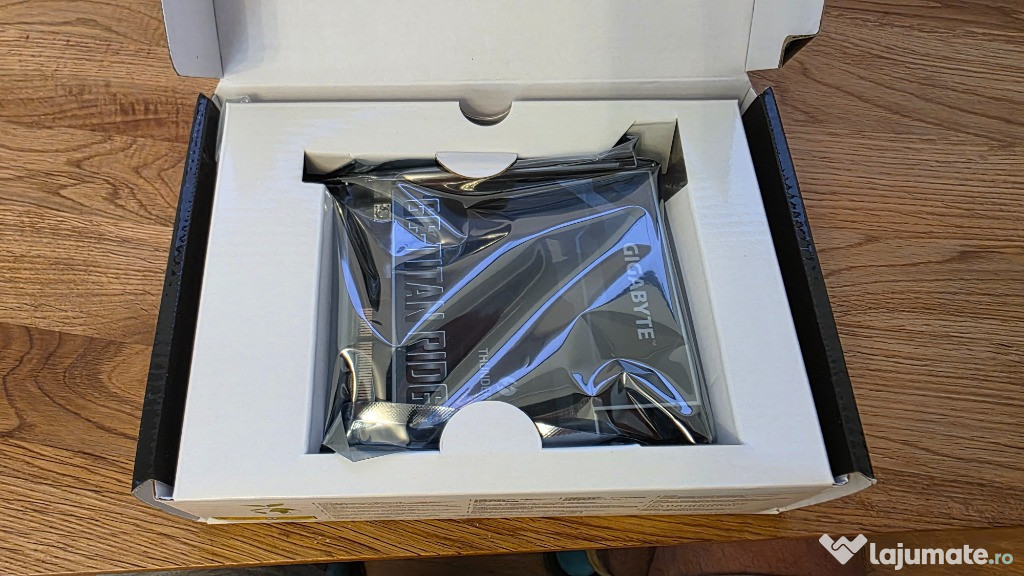 Placa Gigabyte GC-TITAN RIDGE 2.0 Thunderbolt 3