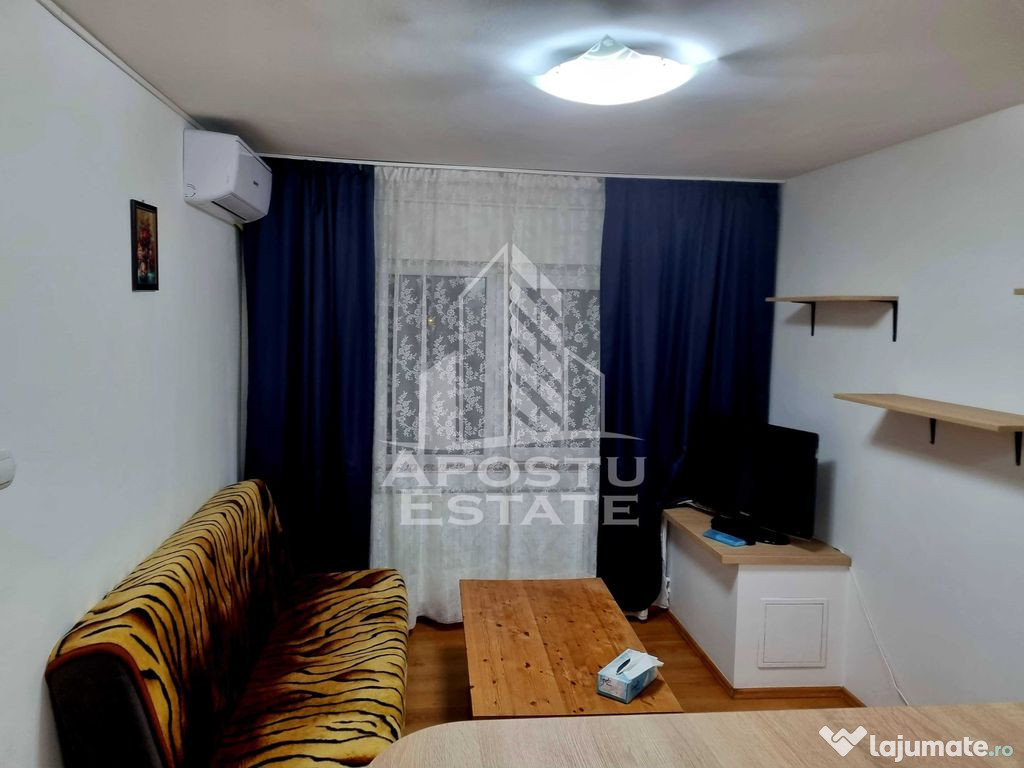 Apartament zona Soarelui ,2 camere, in spate la liceu wal...