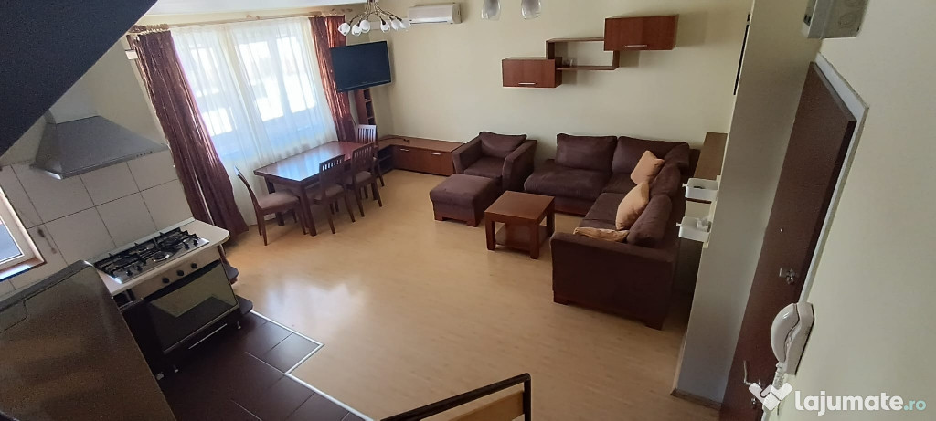 PF | Vand apartament 3 camere 70 mp | Balcon | Zona Supeco