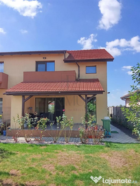 Duplex mobilat utilat - langa asfalt - 5 camere